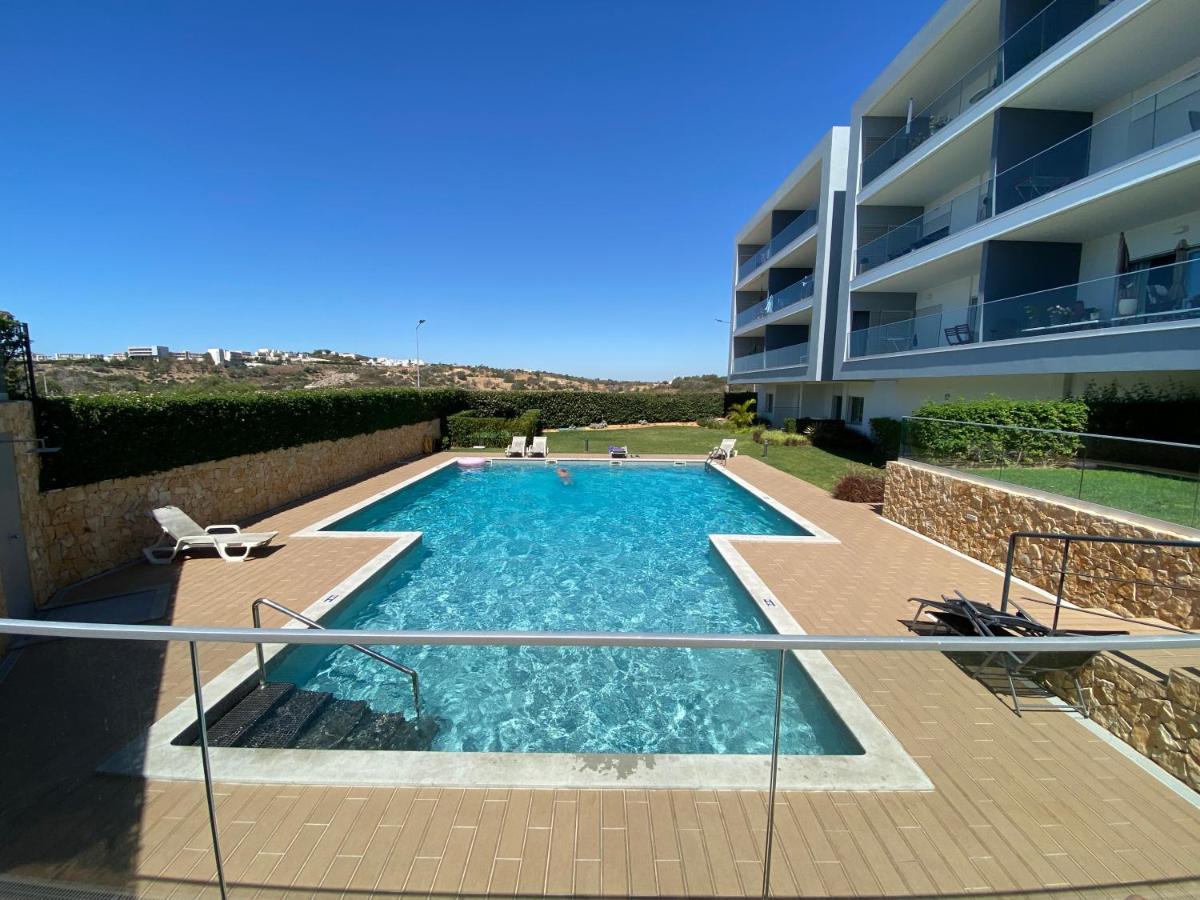 Albufeira Malpique Beach Apartment ภายนอก รูปภาพ