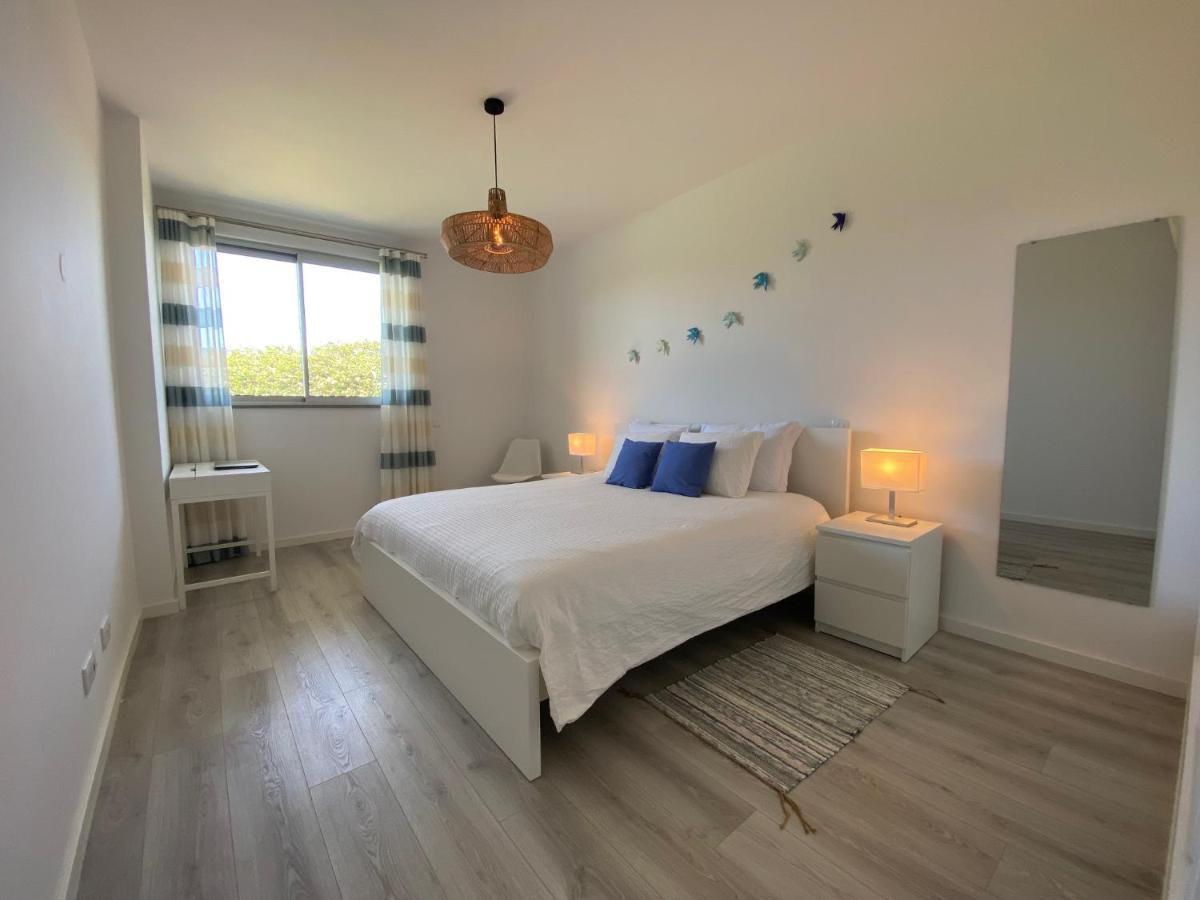 Albufeira Malpique Beach Apartment ภายนอก รูปภาพ