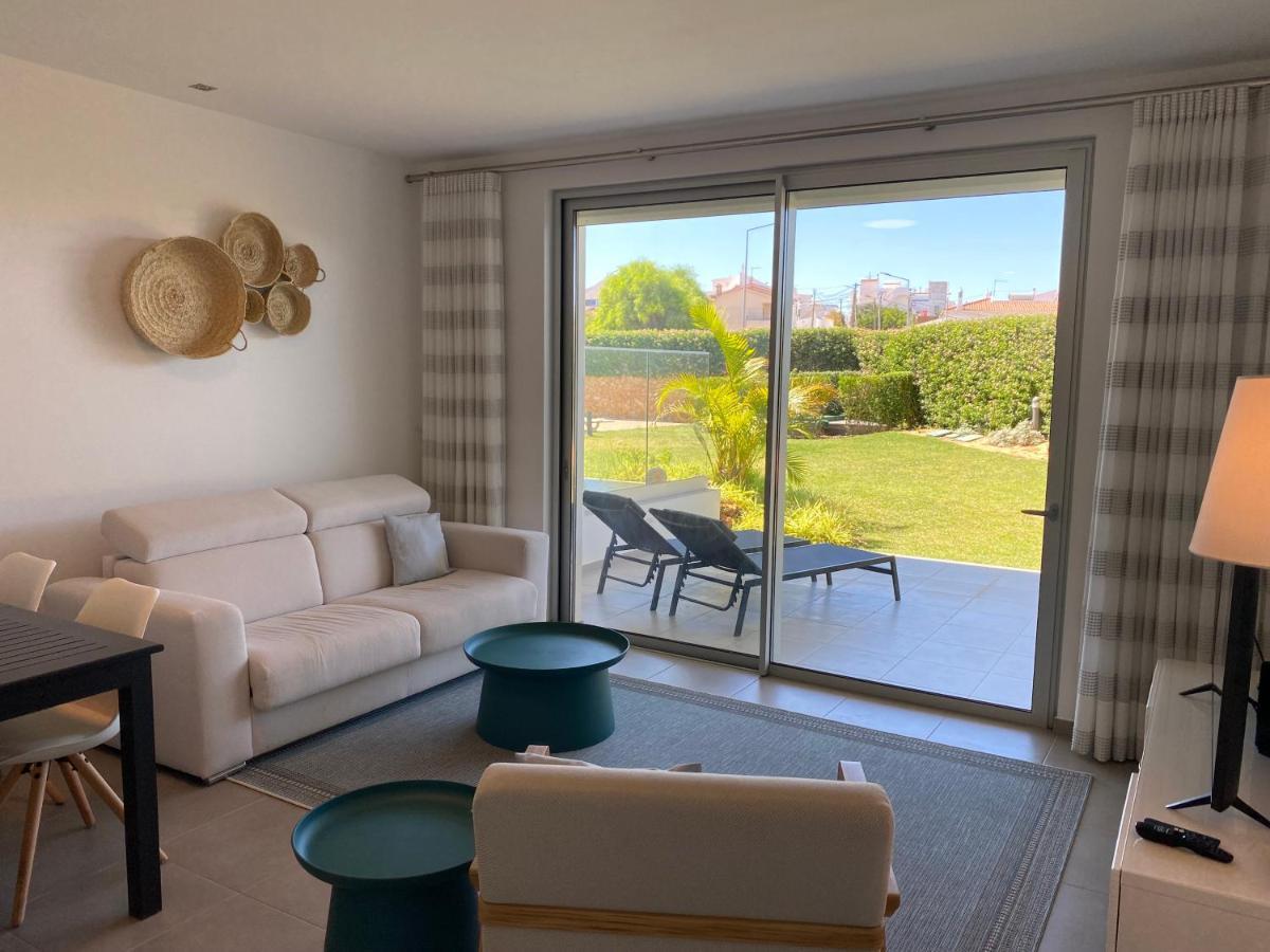 Albufeira Malpique Beach Apartment ภายนอก รูปภาพ