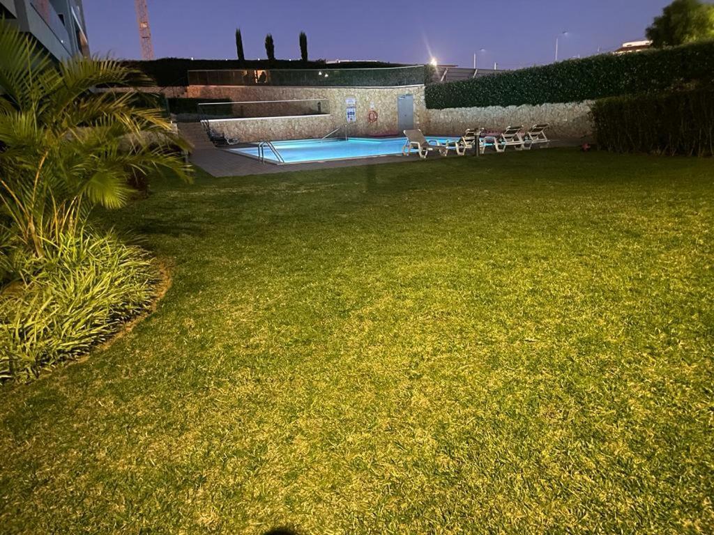 Albufeira Malpique Beach Apartment ภายนอก รูปภาพ