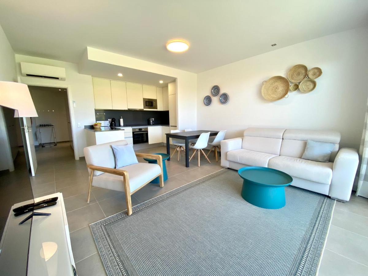 Albufeira Malpique Beach Apartment ภายนอก รูปภาพ